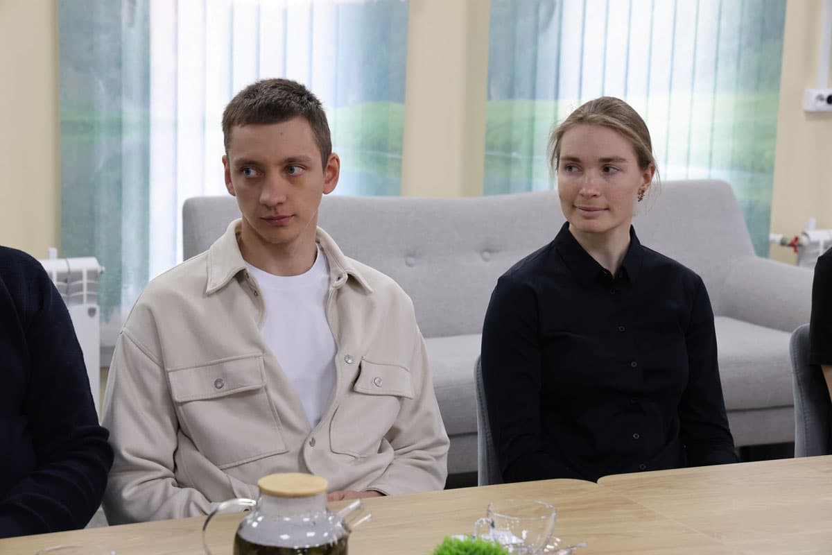 Чемпионы-биатлонисты встретились с жителями Каменска-Уральского