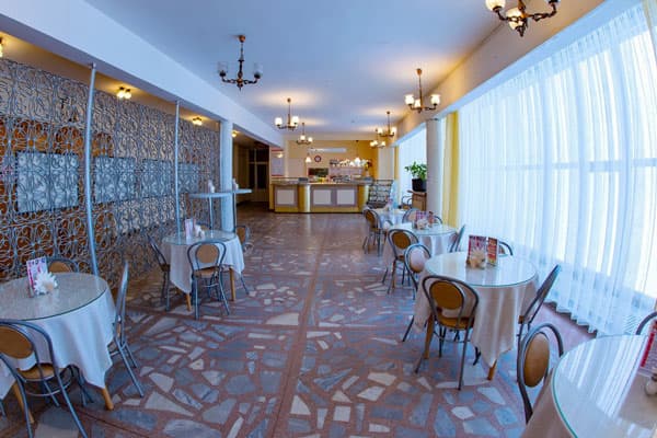 Зрители Драмы Номер Три не смогут перекусить в театре. Называем причину