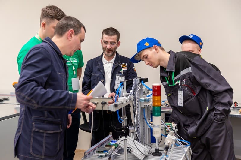 На СинТЗ состоялся региональный этап Всероссийского чемпионата «Профессионалы»