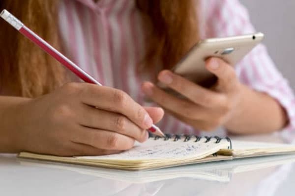 Депутат ГД Мажуга предложил изменить правила пересдачи ЕГЭ