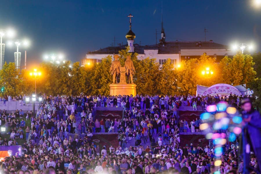 На тусовку в Екатеринбург: стало известно, кто выступит на День города в столице Урала