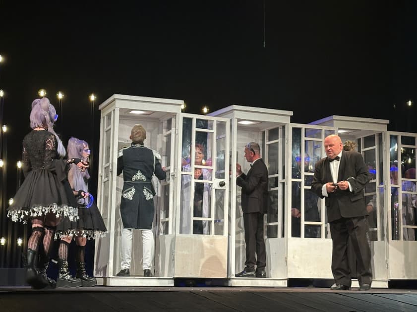 Театр «Парафраз» из Глазова показал свои спектакли в Драме Номер Три в Каменске-Уральском