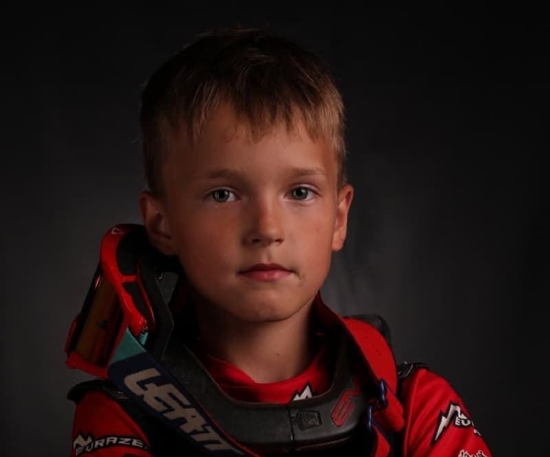 Юный мотогонщик из Каменска-Уральского Тимофей Минеев покорил первенство России