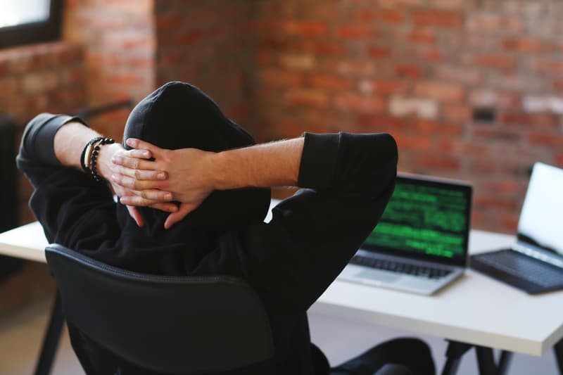 68-летняя сотрудница Russia Today отдала 627 тысяч рублей мошенникам