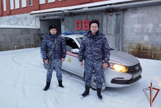 Оставили печку-буржуйку: в Каменске-Уральском загорелся гараж