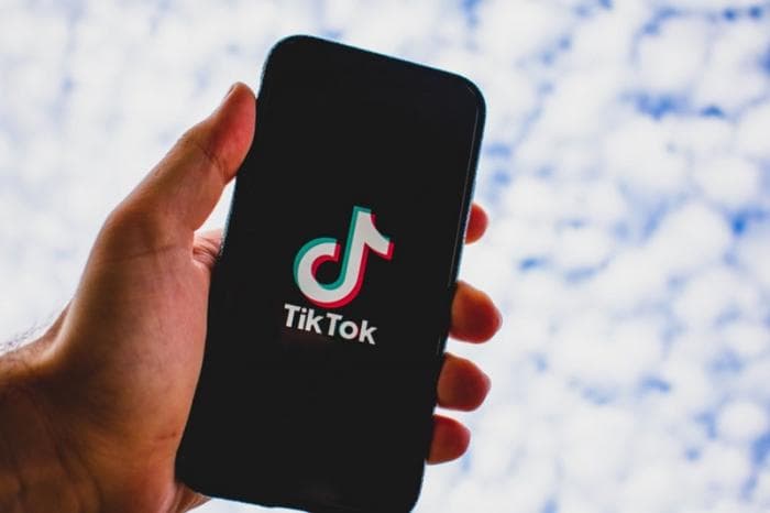 TikTok не работает в России уже больше 10 часов: причины неизвестны