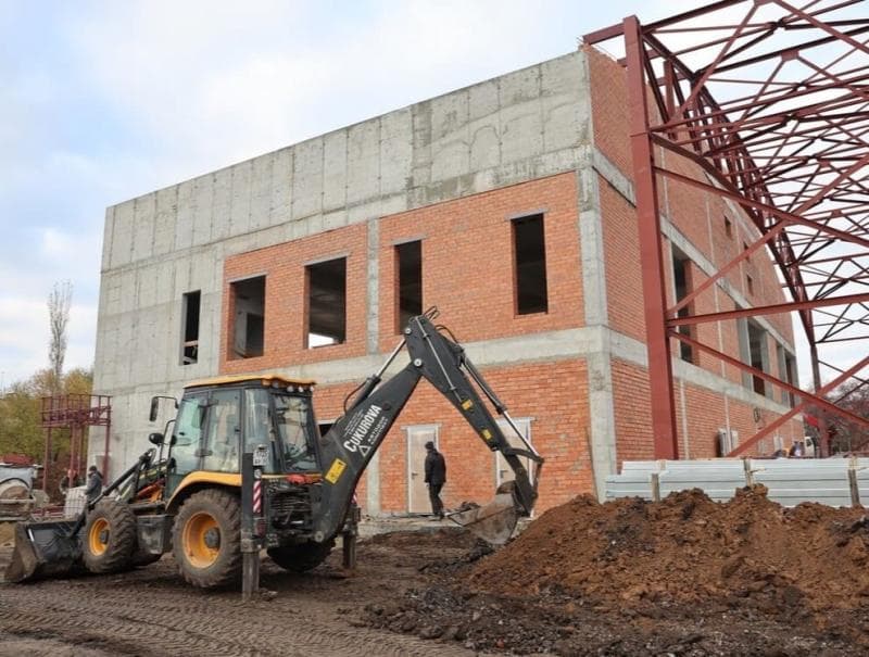 Бег, прыжки и фитнес — всё под одной крышей! Что строят в Каменске-Уральском?