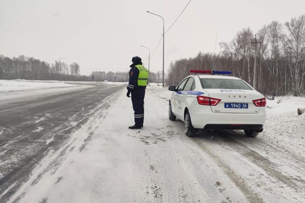 Новогодние рейды ГИБДД пройдут в Каменске-Уральском и районе