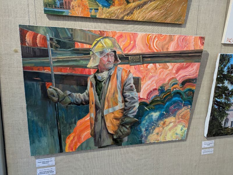 От дебютантов до мастеров 70-х: в Каменске-Уральском открылась выставка искусства